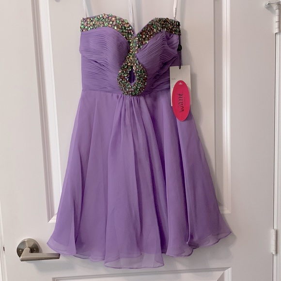 Sherri Hill Keyhole Short Prom Dress (Lilac) - Picture 2 of 7